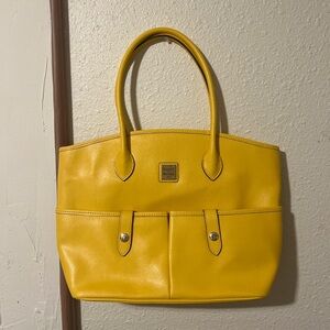 Dooney & Bourke Tote